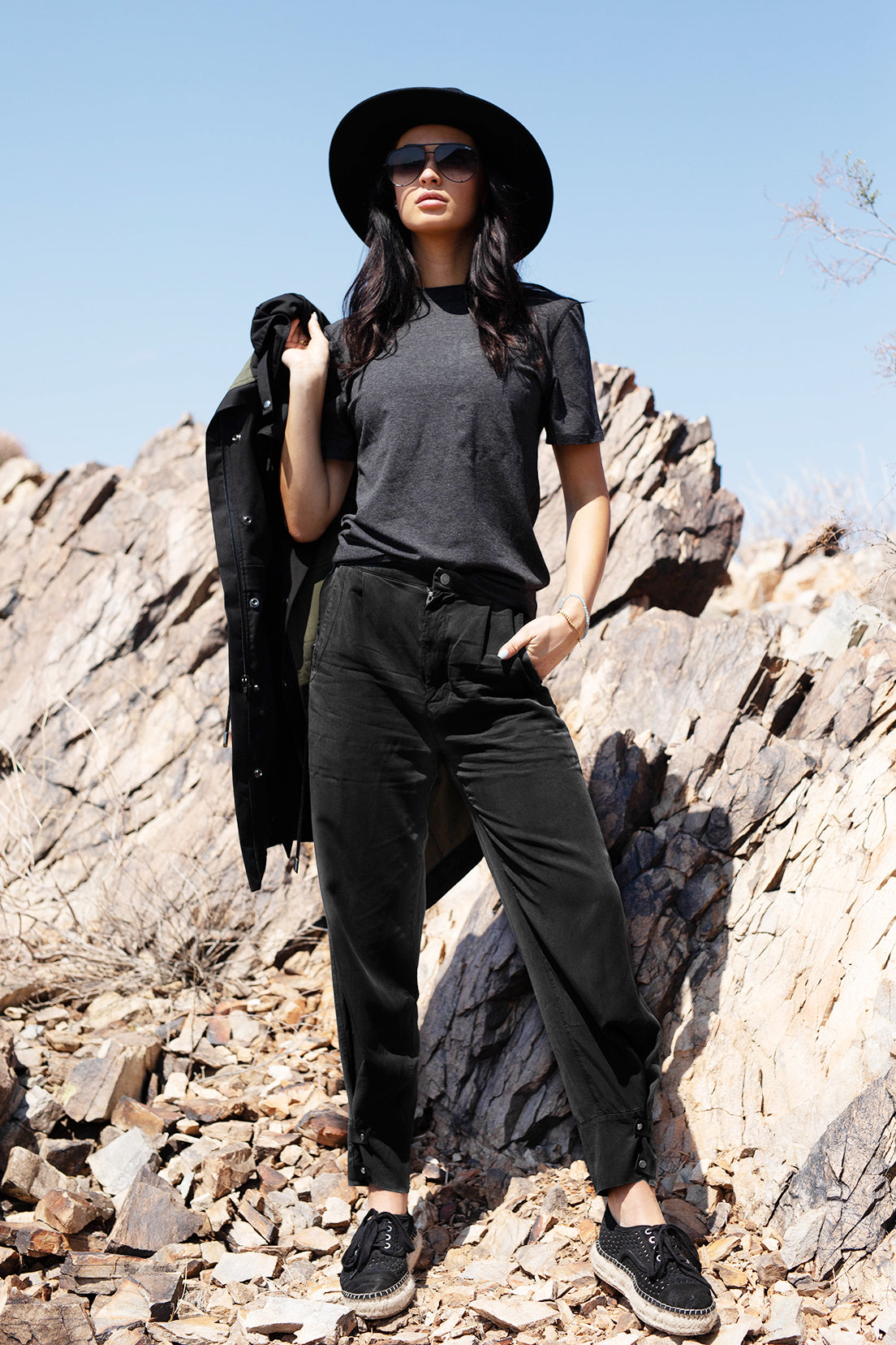 Earth Shop] Dark Gray Folded Waist American Overalls Women's Summer T – Lee  Nhi Boutique